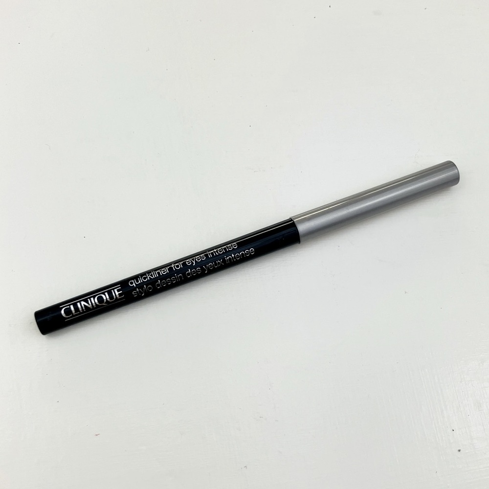 Clinique Quickliner For Eyes Intense Eyeliner - Picture 3 of 4